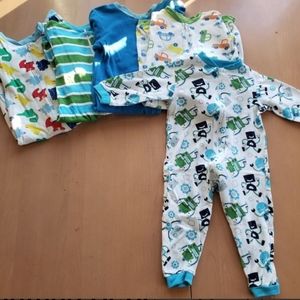Pyjamas (bundle of 5)